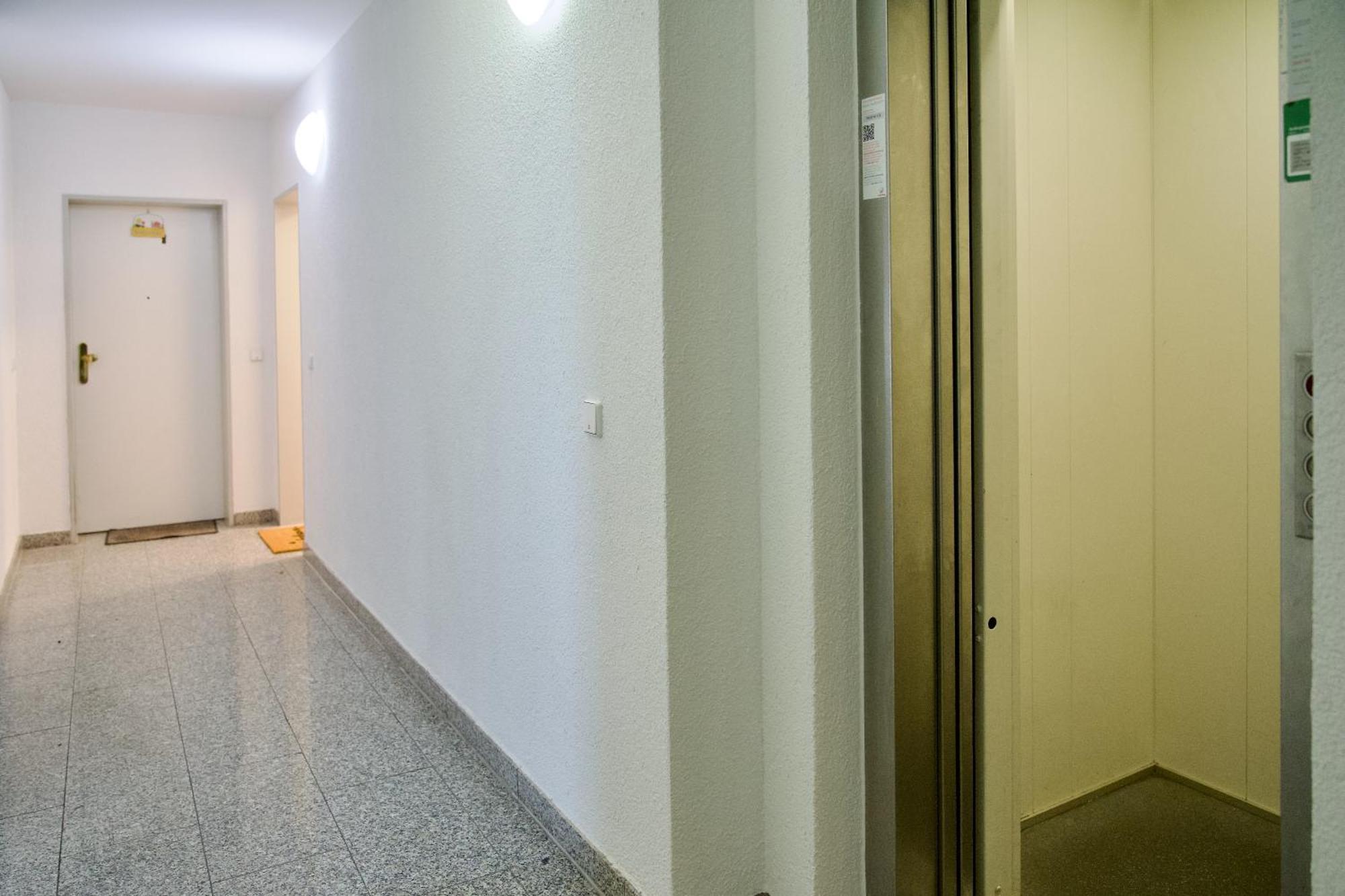 Edler Wohnraum Luxurioeses Apartment Mit Balkon, Boxspringbett, Kaffeevollautomat, Lift & Parkplatz Chemnitz Dış mekan fotoğraf